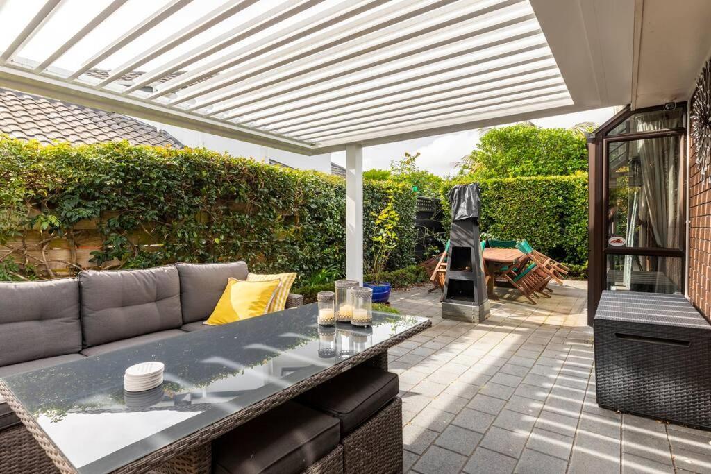 Quiet And Cosy Apartment Waikanae Luaran gambar